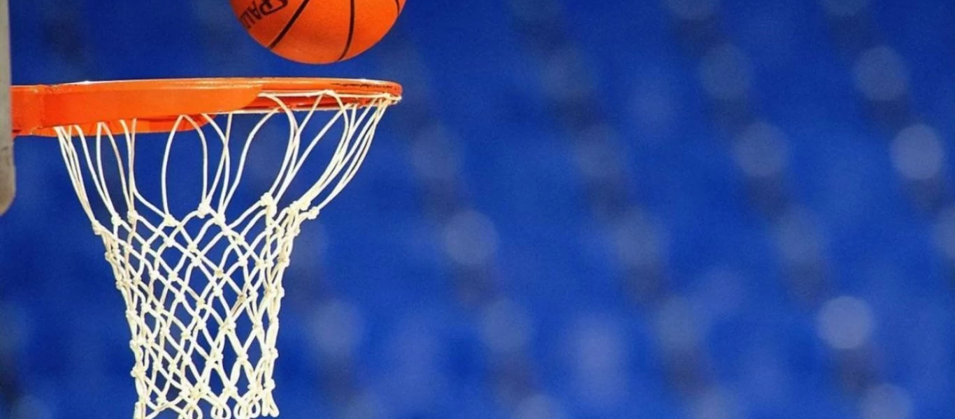 Αυτός είναι ο κανόνας στο μπάσκετ που σχεδόν όλοι έχουμε ξεχάσει